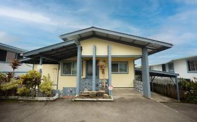 The Hilo Cottage